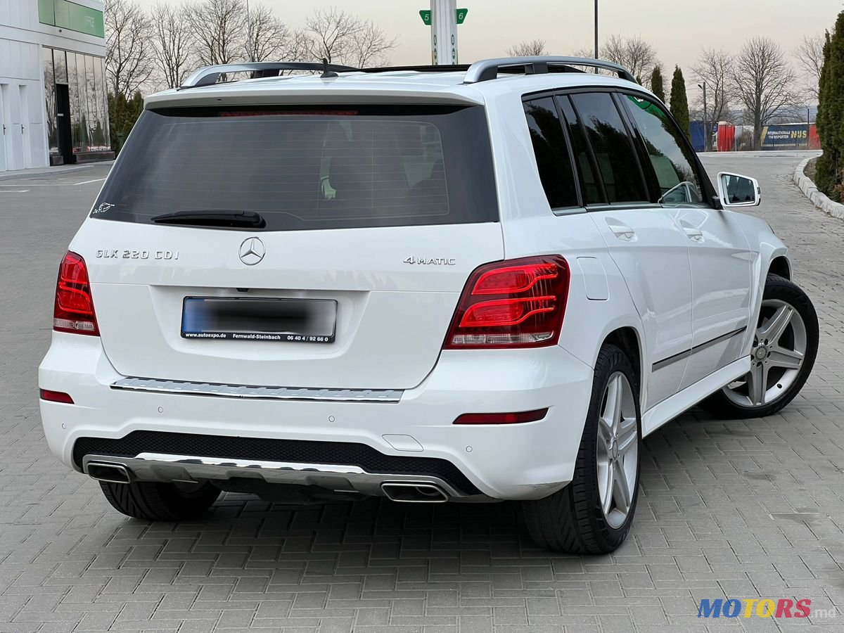 2015' Mercedes-Benz GLK-Class photo #3