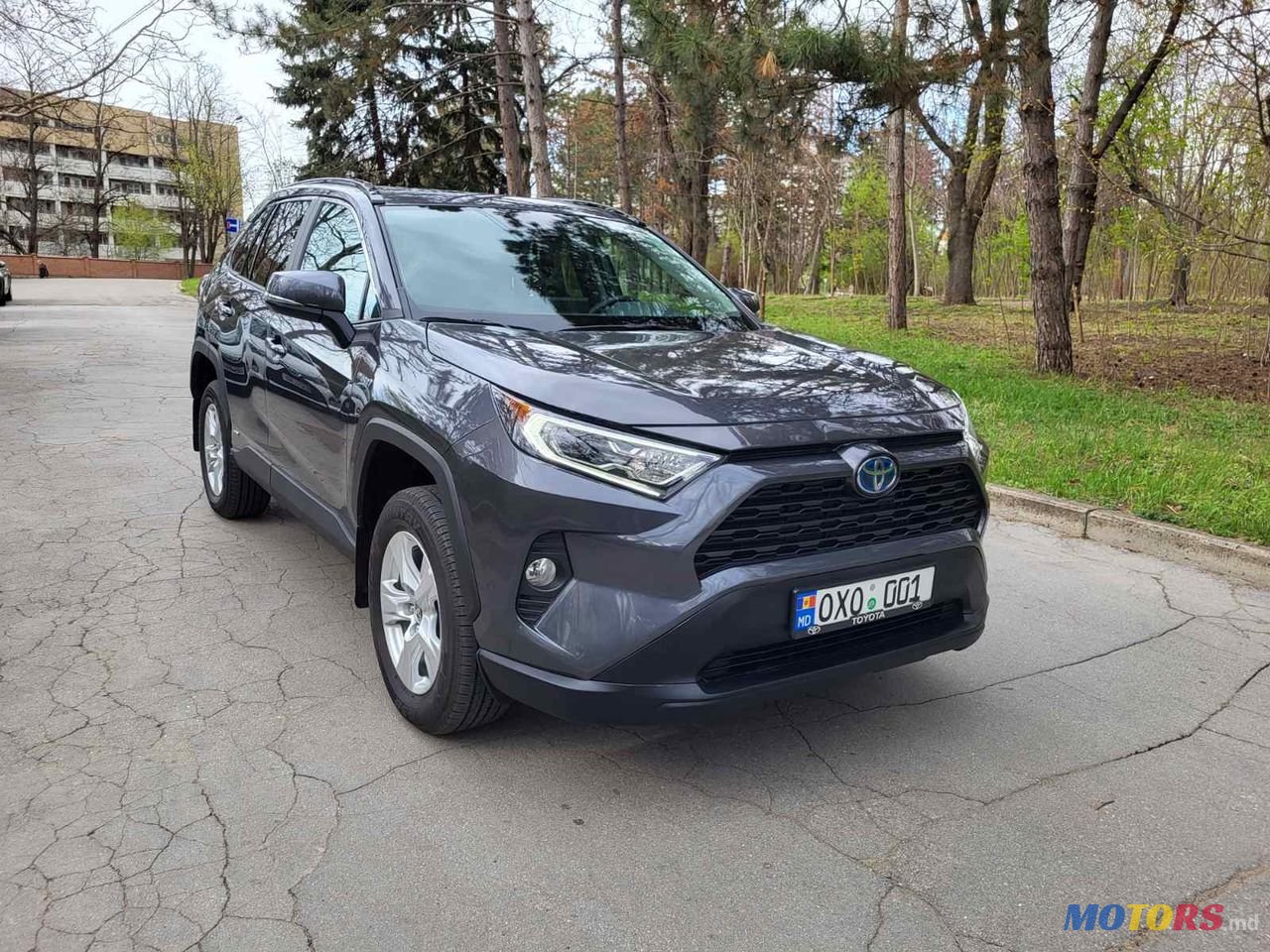 2022' Toyota RAV4 photo #3