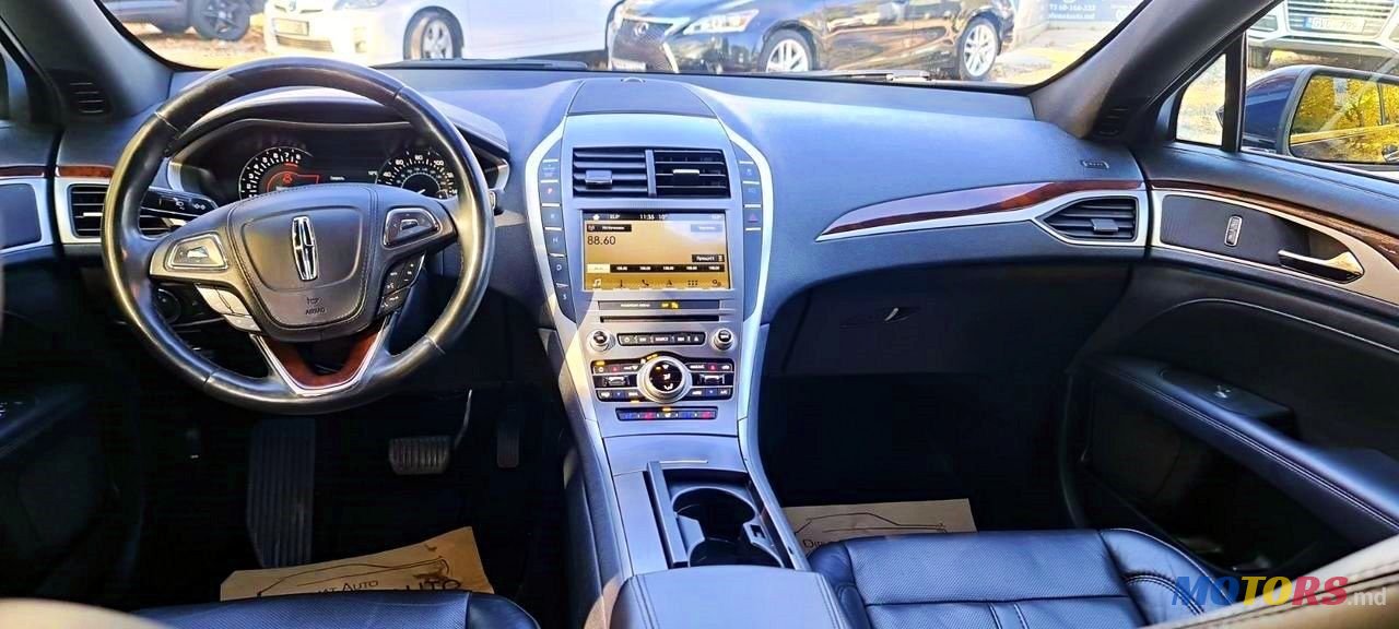 2017' Lincoln MKZ photo #6