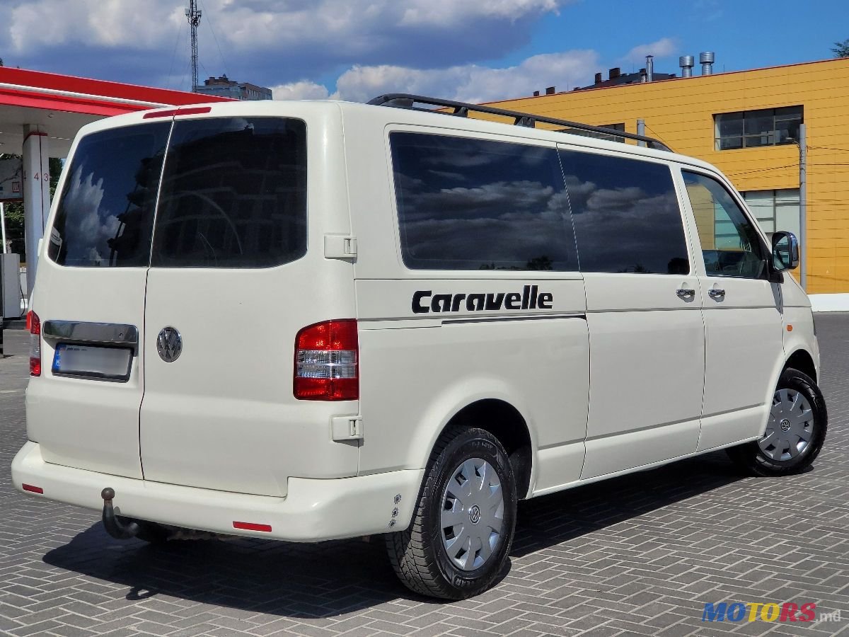 2005' Volkswagen Transporter photo #2