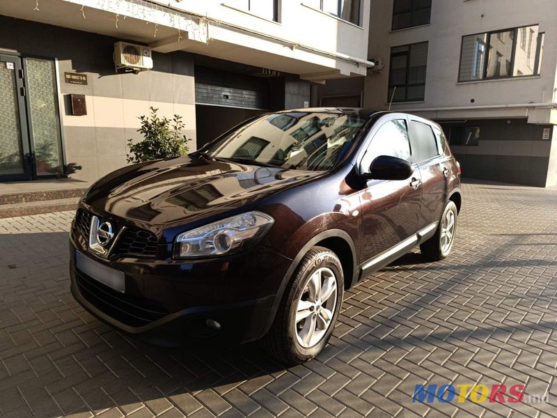 2013' Nissan Qashqai photo #1