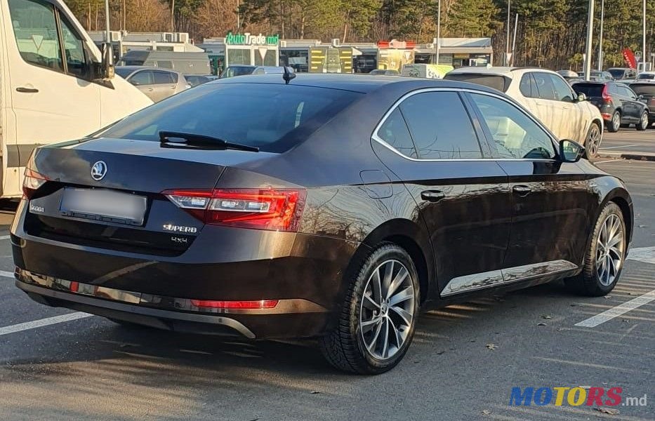 2017' Skoda Superb photo #6