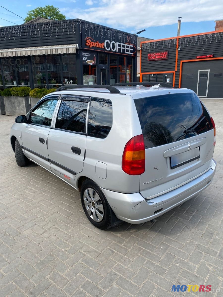 2004' Mitsubishi Space Star photo #5