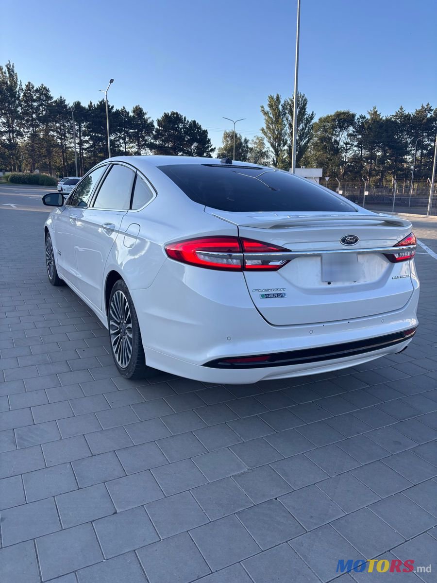 2016' Ford Fusion photo #5