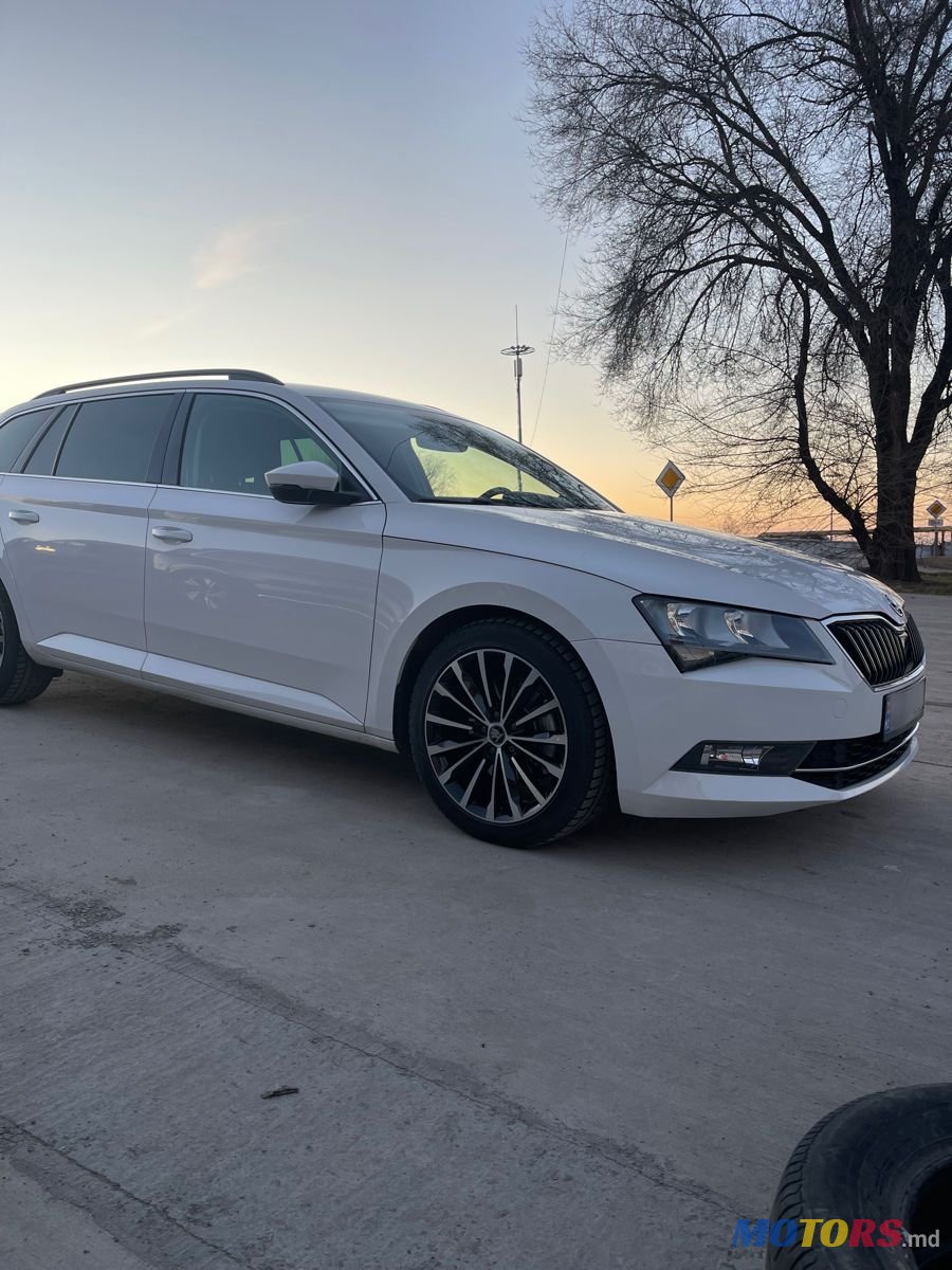 2018' Skoda Superb photo #1