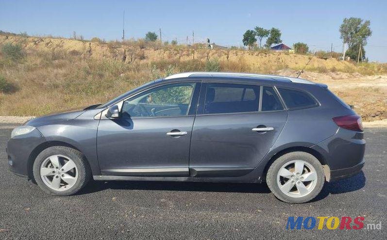 2010' Renault Megane photo #1