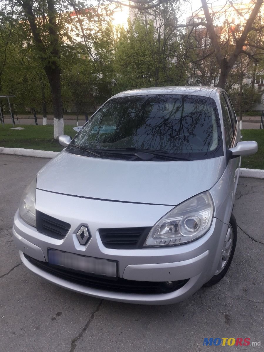 2007' Renault Scenic photo #5