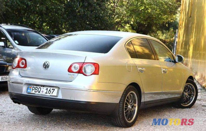 2007' Volkswagen Passat photo #1