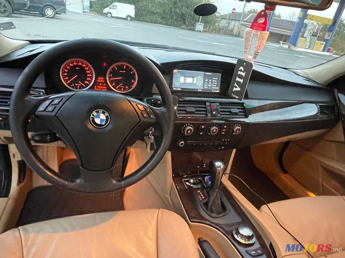 2005' BMW 5 Series photo #6