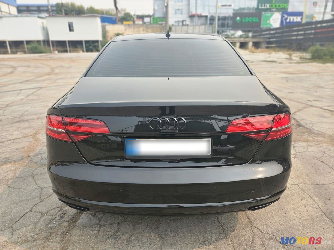 2015' Audi A8 photo #2