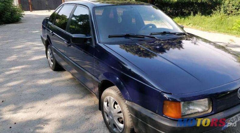 1989' Volkswagen Passat photo #4