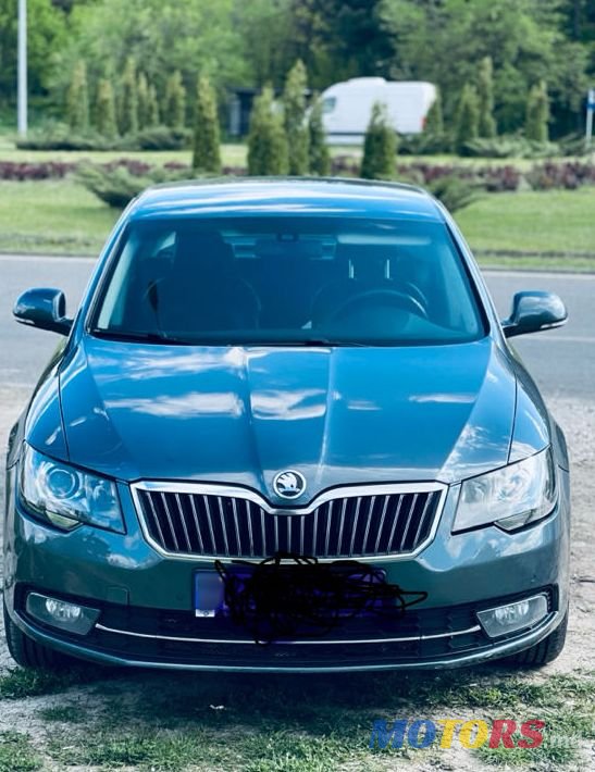 2014' Skoda Superb photo #3