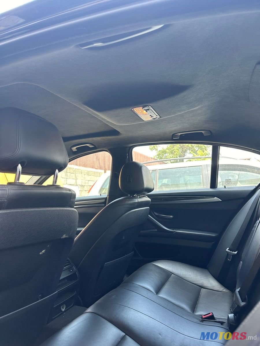 2016' BMW 5 Series photo #6