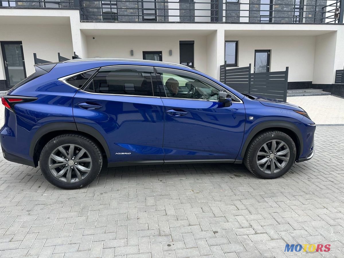 2021' Lexus Nx Series photo #4