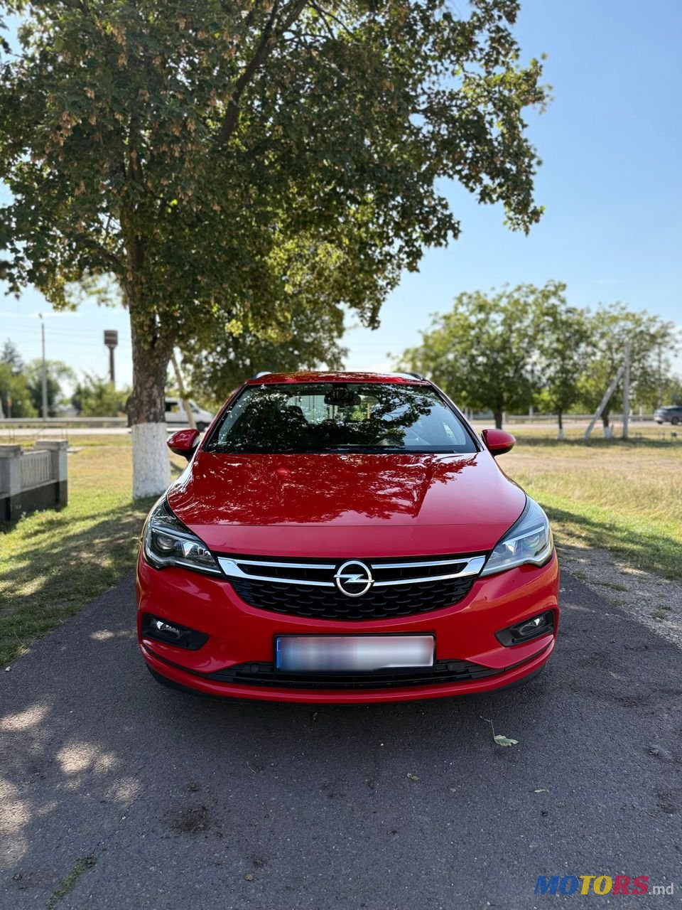2017' Opel Astra photo #1