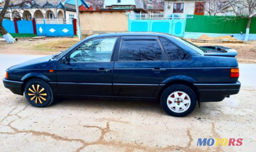 1992' Volkswagen Passat photo #4