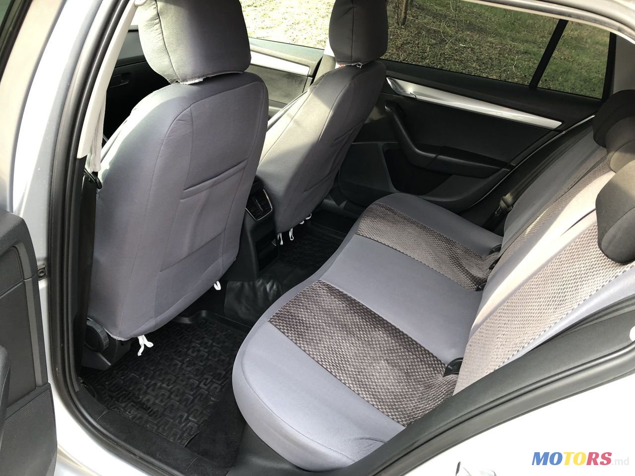 2013' Skoda Octavia photo #3