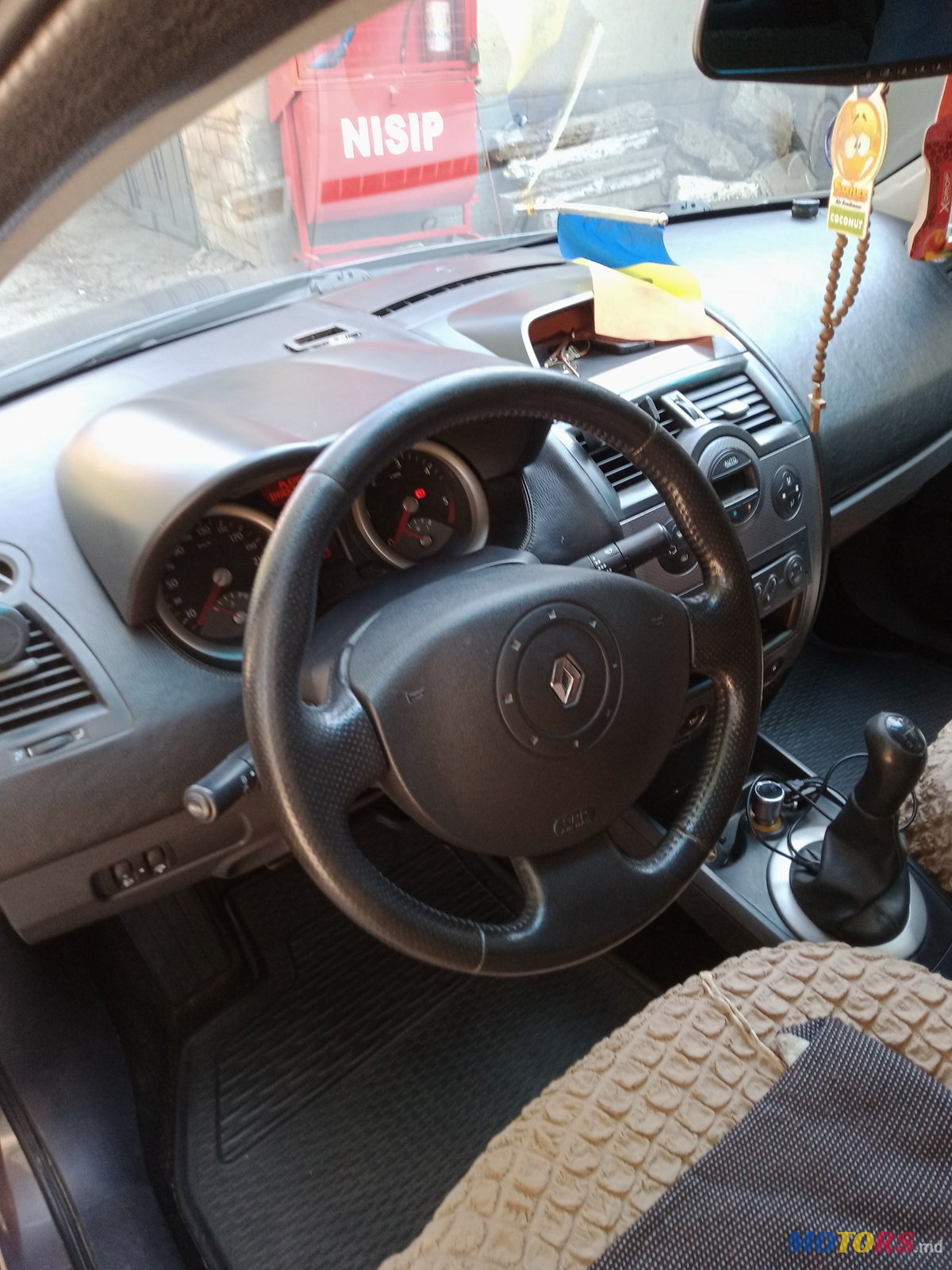 2005' Renault Megane Седан photo #4