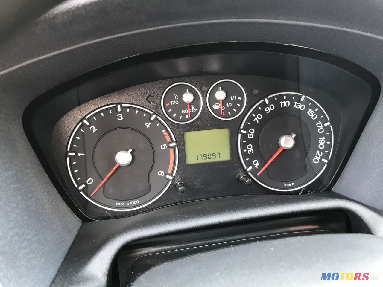 2009' Ford Fusion photo #6