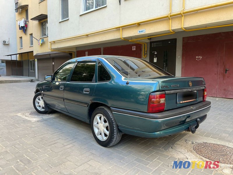 1995' Opel Vectra photo #2