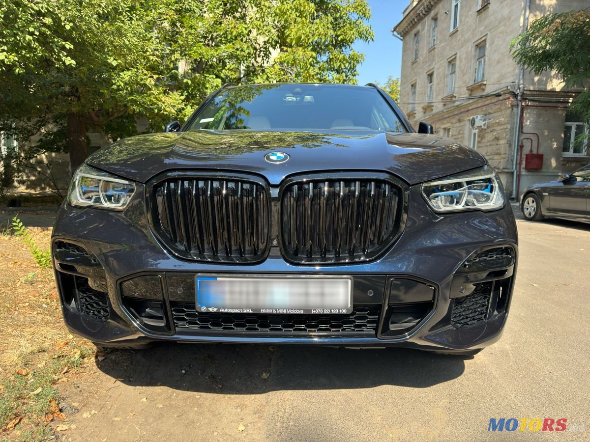 2021' BMW X5 photo #3