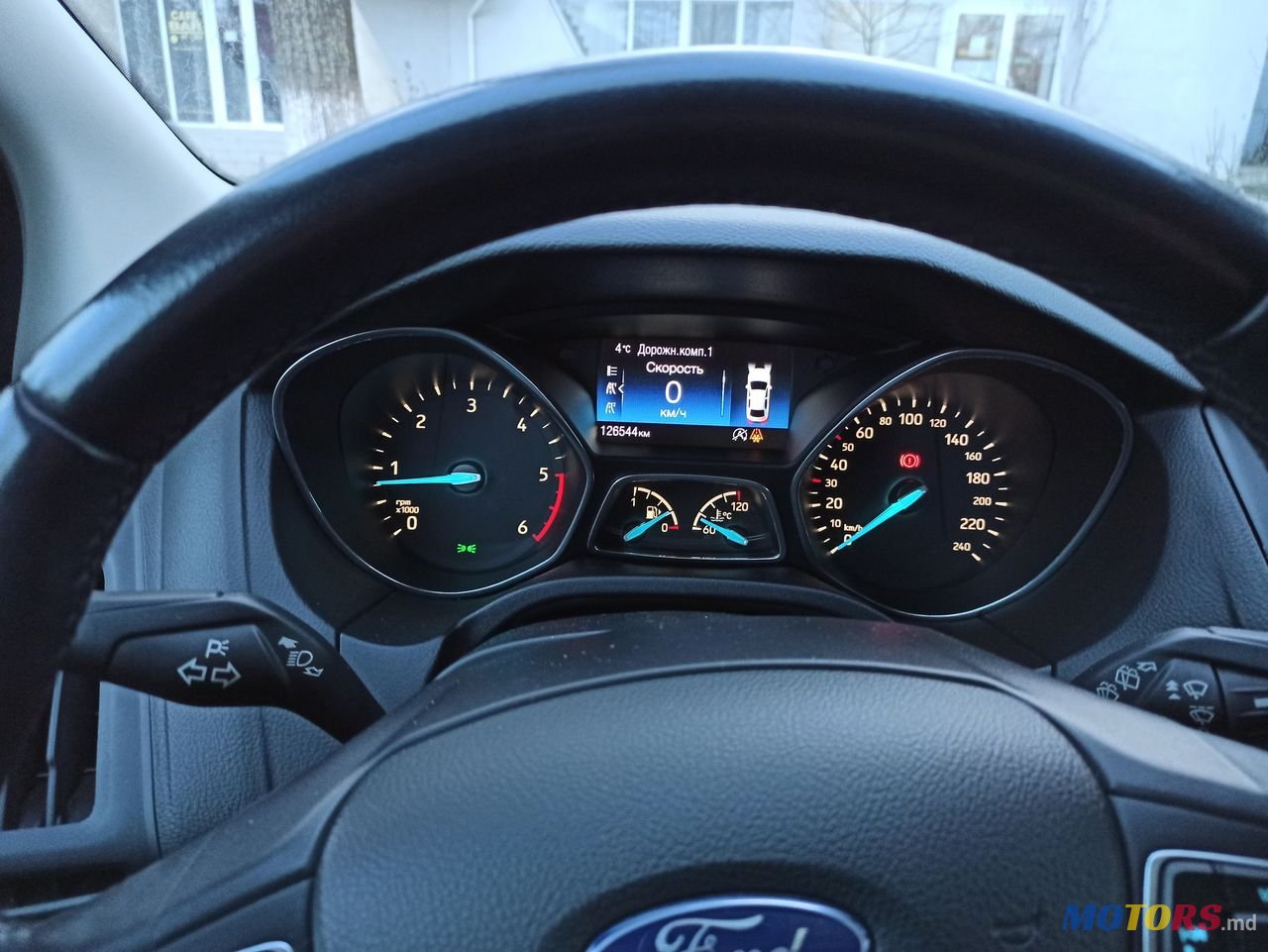 2016' Ford Focus photo #2