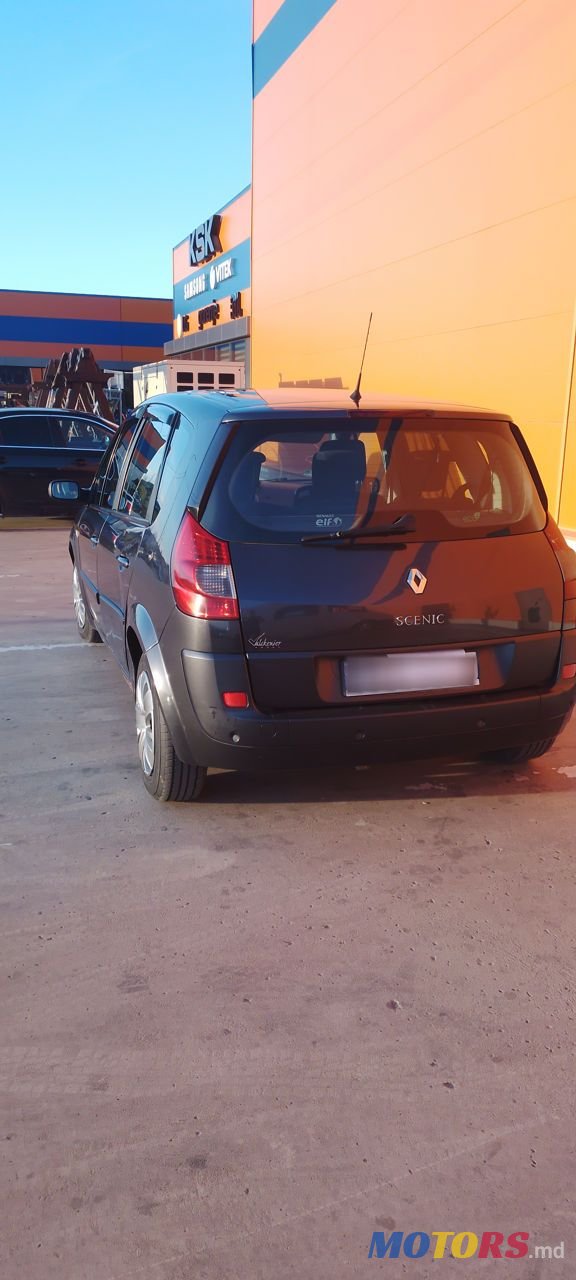 2008' Renault Scenic photo #5