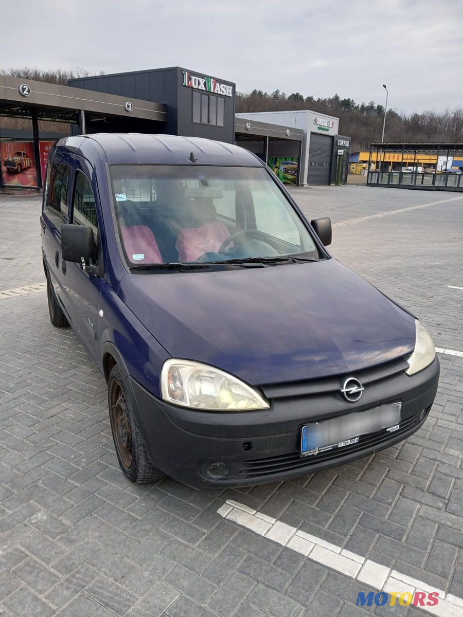 2005' Opel Combo photo #2