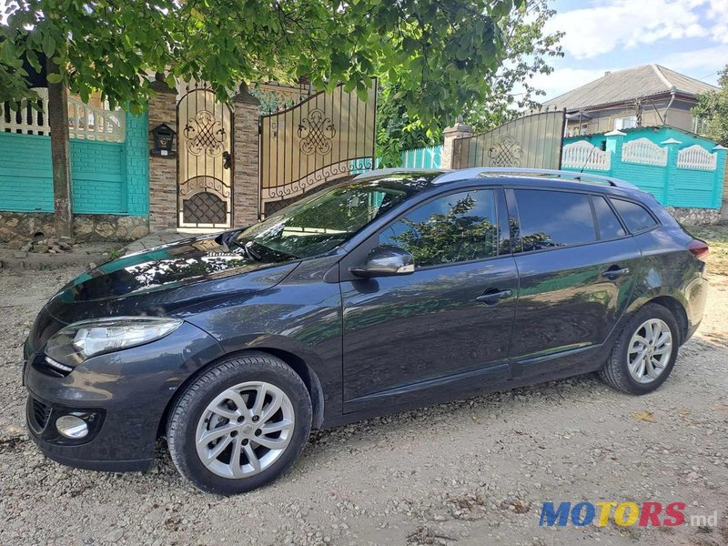 2013' Renault Megane photo #6