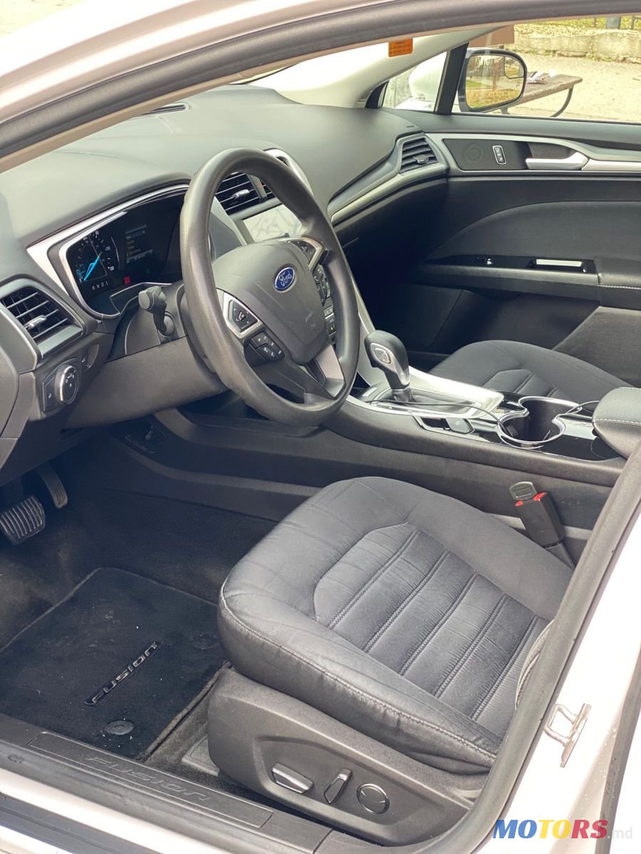 2016' Ford Fusion photo #5