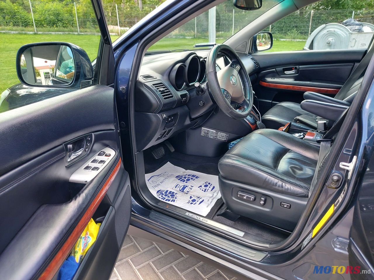 2005' Lexus Rx Series photo #3