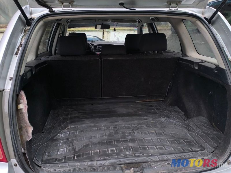 2005' Toyota Corolla photo #4