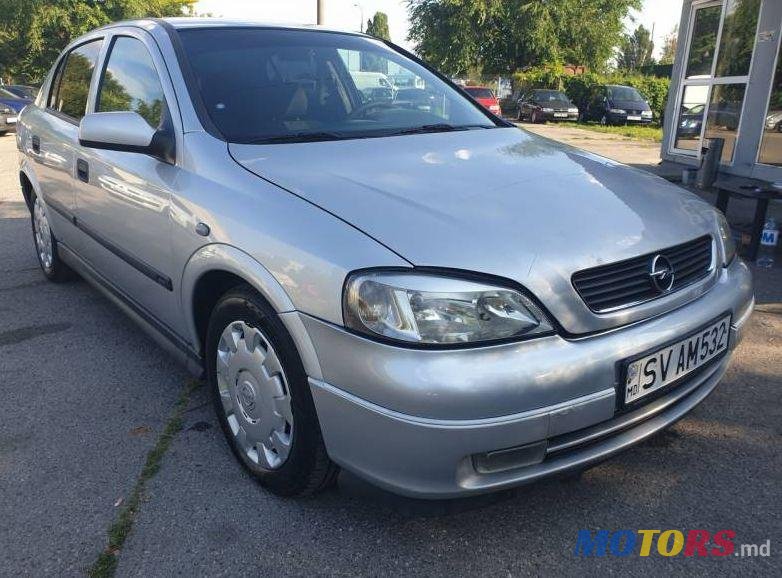 2003' Opel Astra photo #1