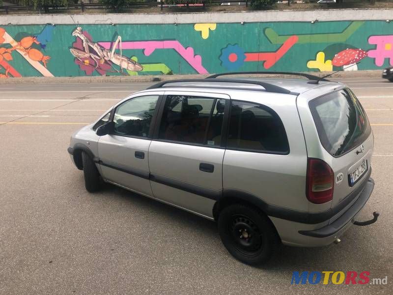 2002' Opel Zafira photo #3