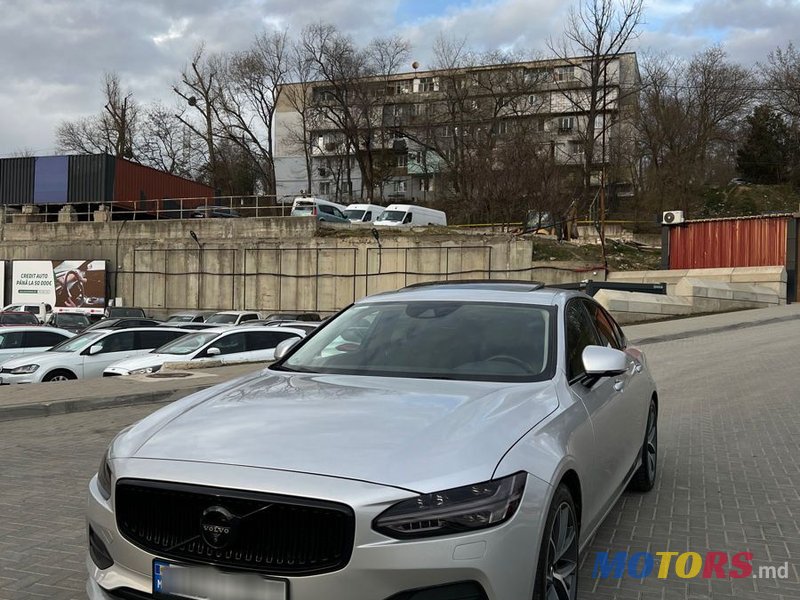 2017' Volvo S90 photo #4