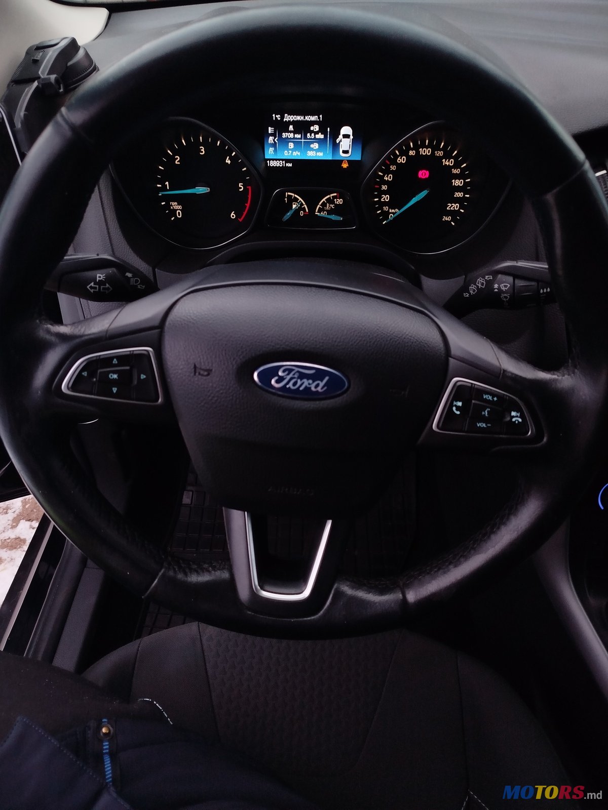 2014' Ford Focus photo #4