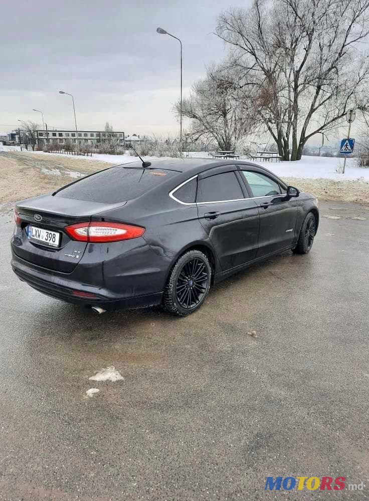 2014' Ford Fusion photo #5