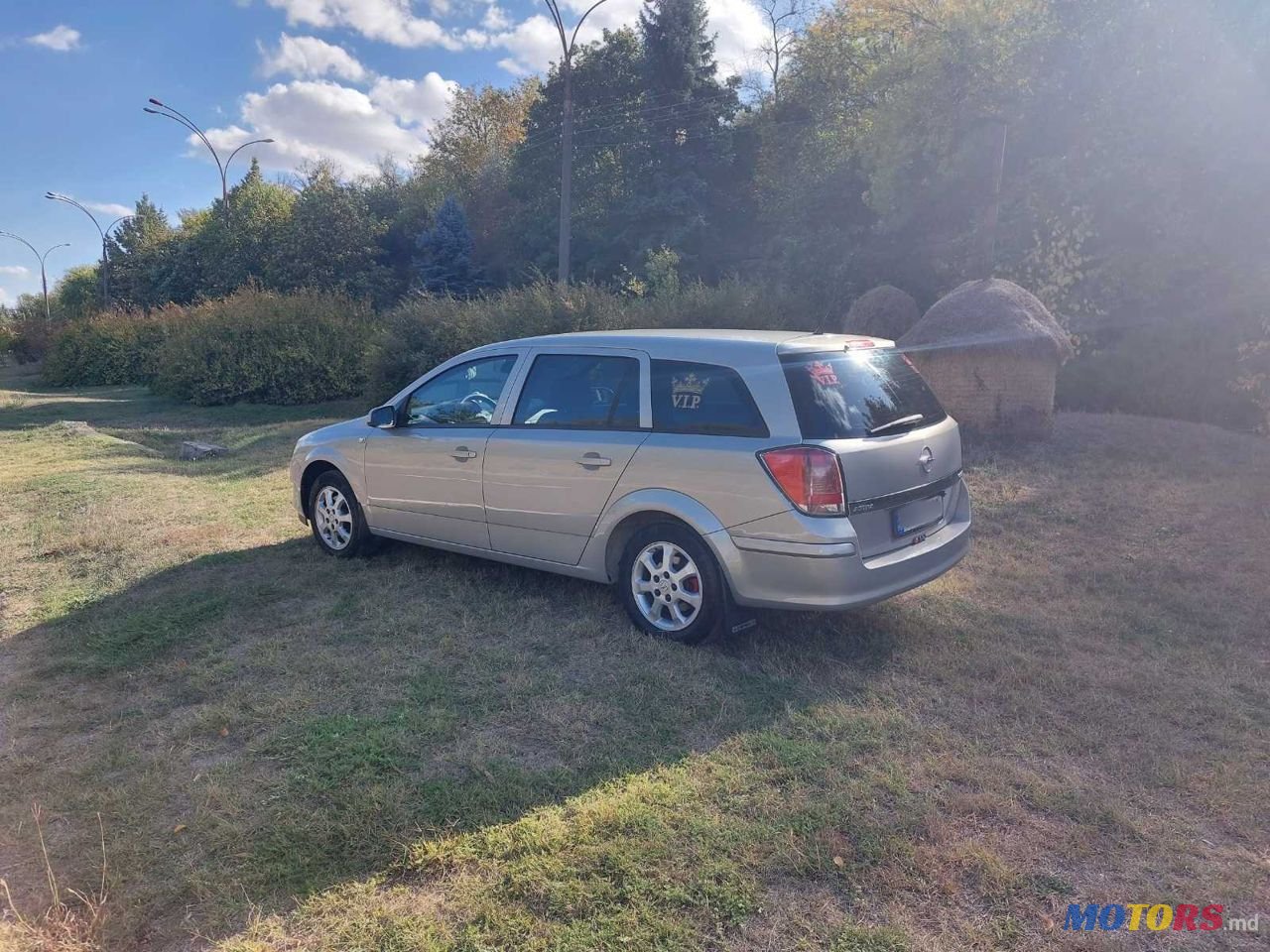 2008' Opel Astra photo #3