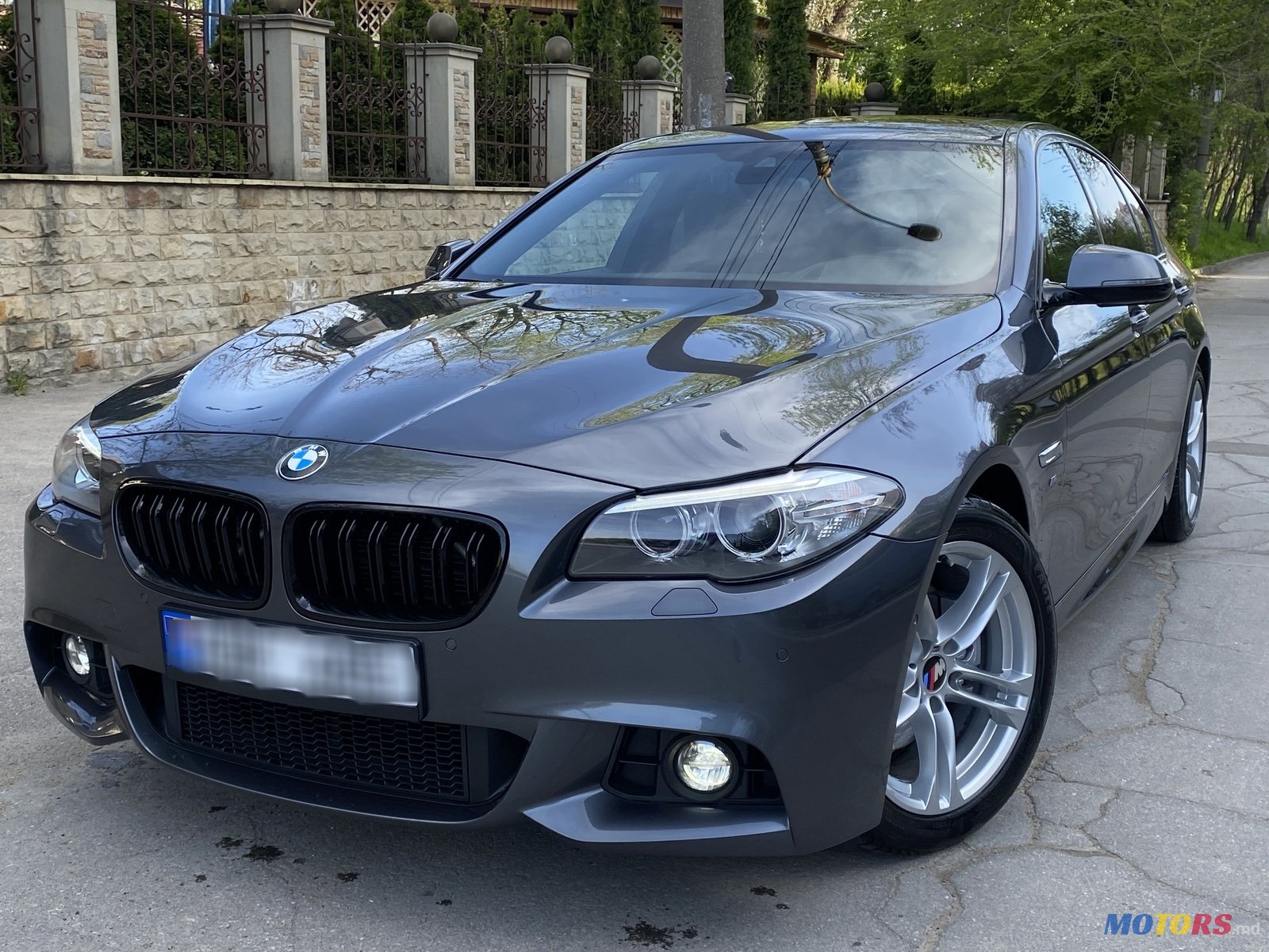 2016' BMW 520 F10 photo #1