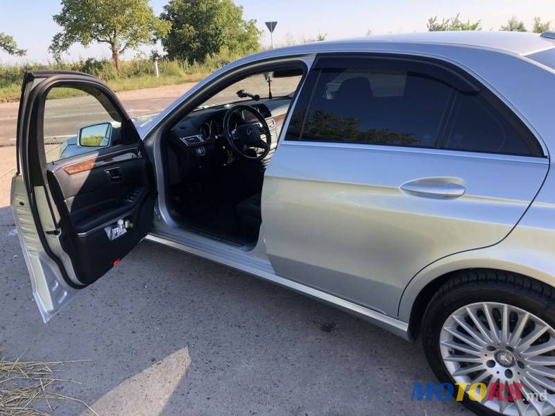 2016' Mercedes-Benz E photo #5