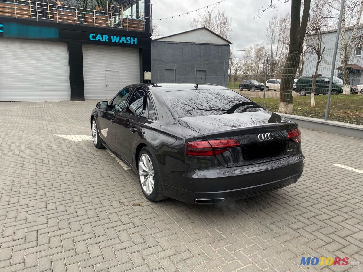 2016' Audi A8 photo #4