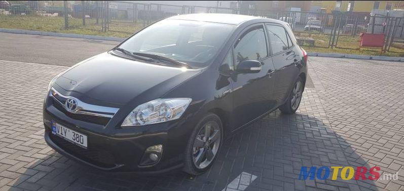 2012' Toyota Auris photo #1