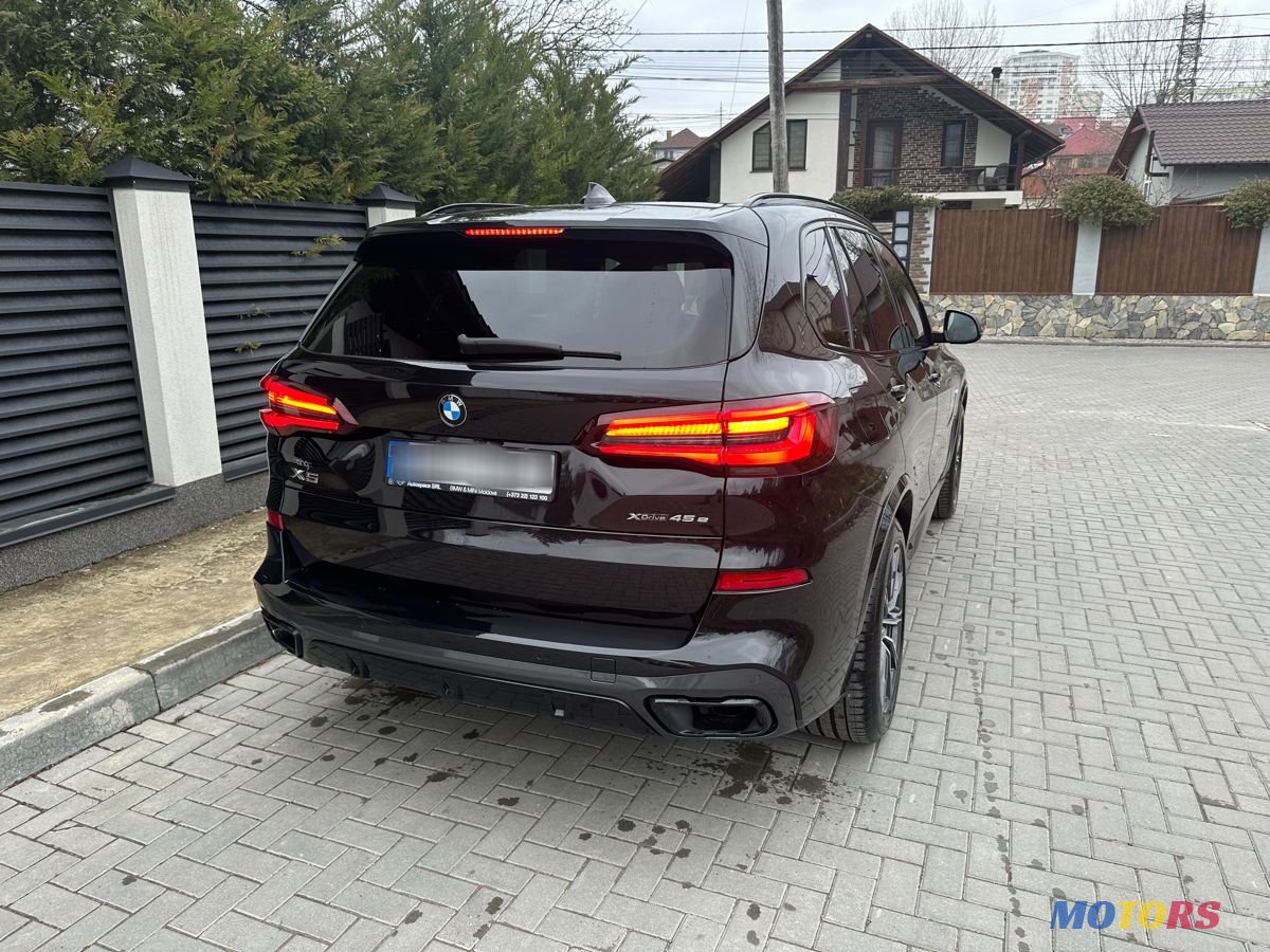2020' BMW X5 photo #5