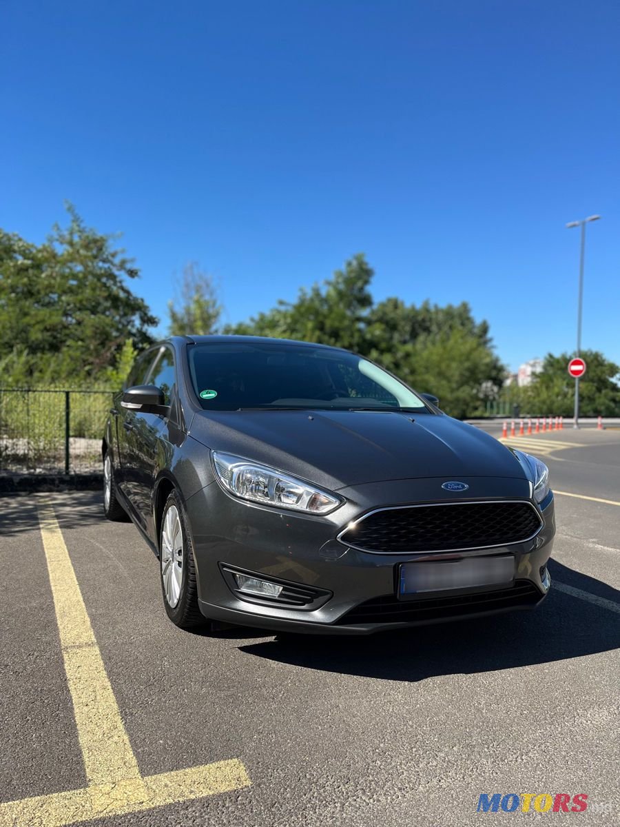 2016' Ford Focus photo #2