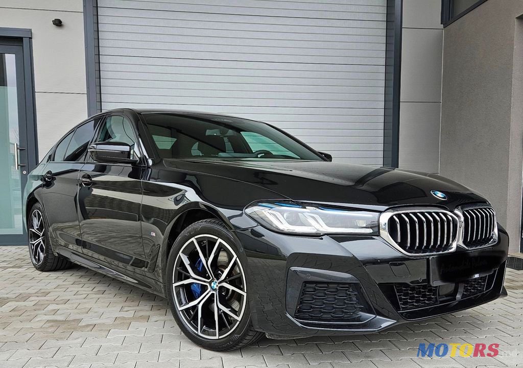 2020' BMW 5 Series photo #2