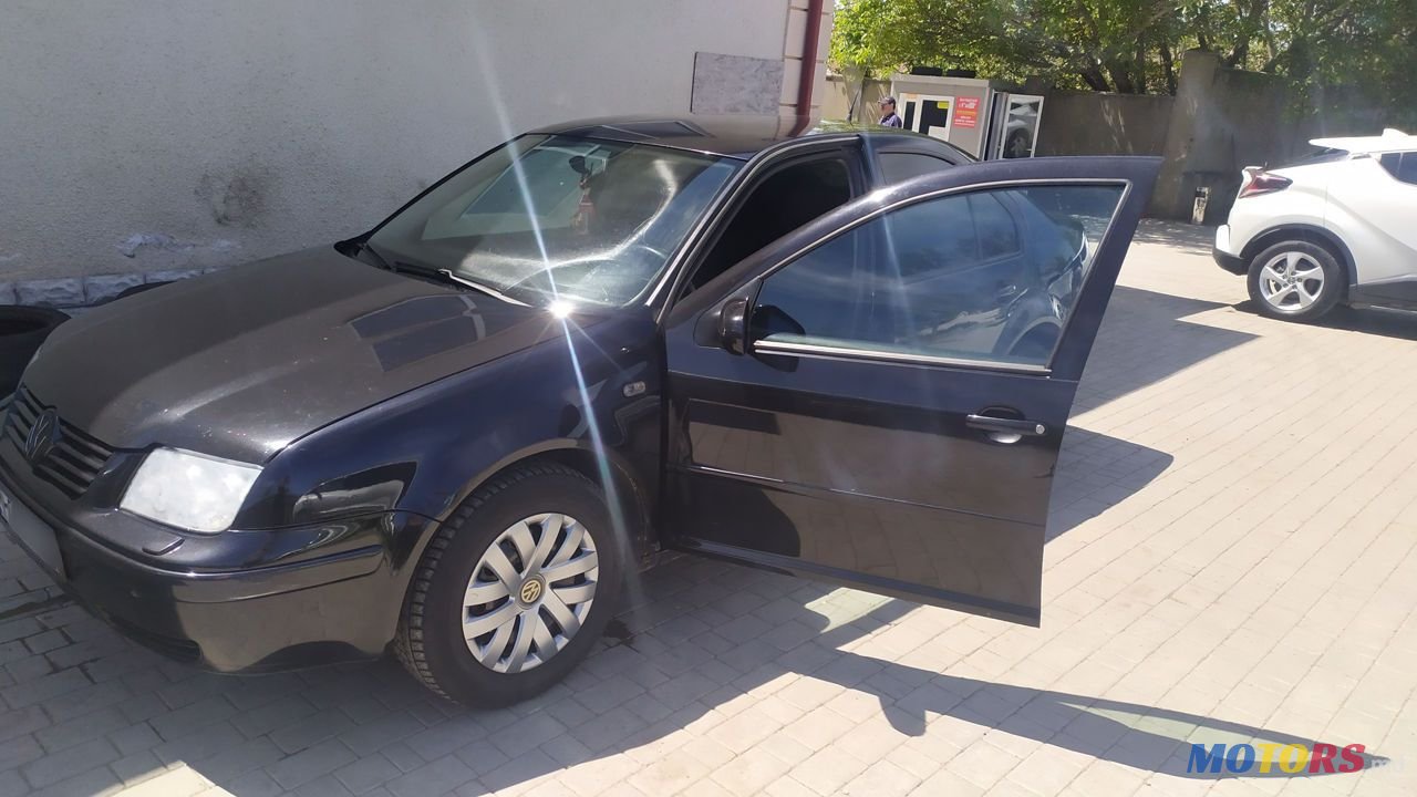 2001' Volkswagen Jetta photo #1