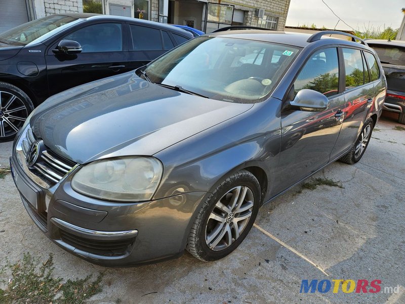 2007' Volkswagen Golf photo #2