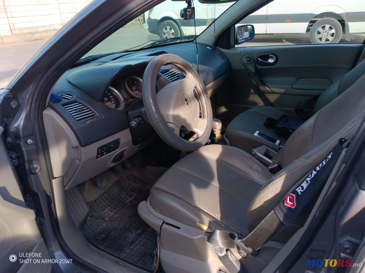 2005' Renault Megane photo #3