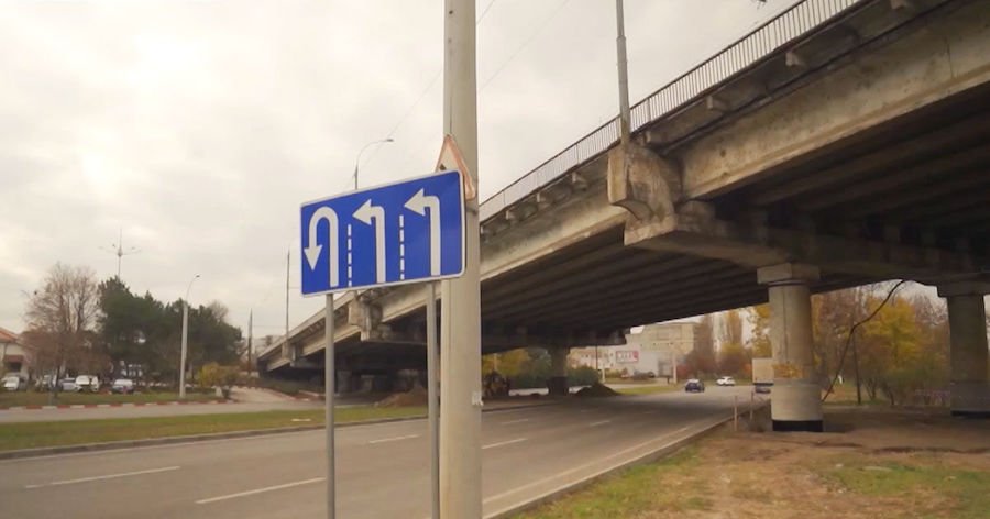 В Кишиневе ремонтируют автодорожные мосты