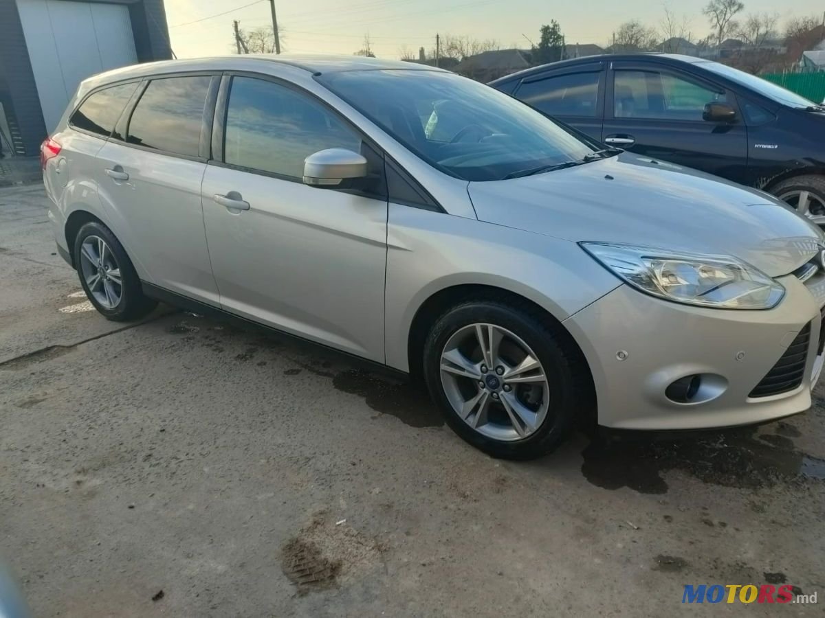 2013' Ford Focus photo #2